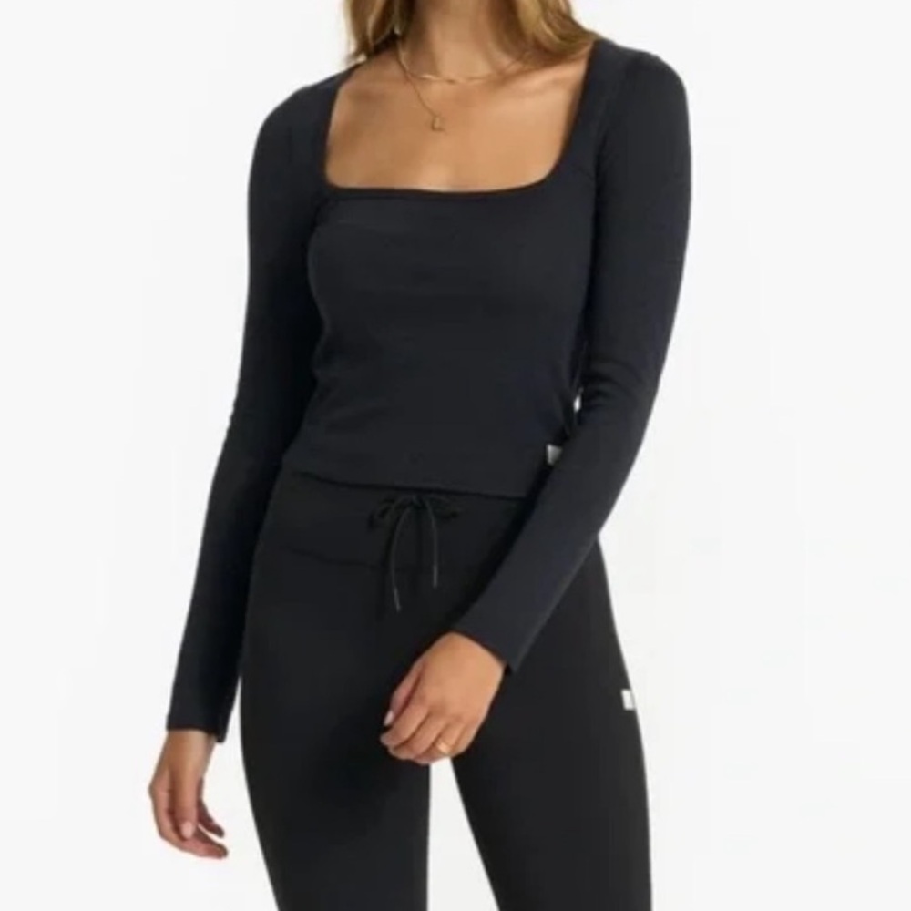 Vuori long sleeve square neck top